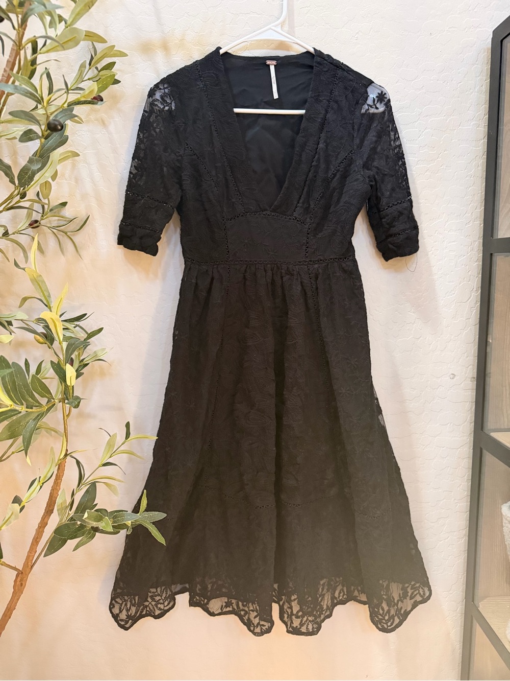 Free People Black Lace V-Neck Midi Dress with Short Sleeves